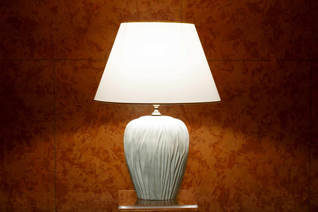 Lunatre Onde – handgefertigte Tischlampe aus Italien #shade:beige